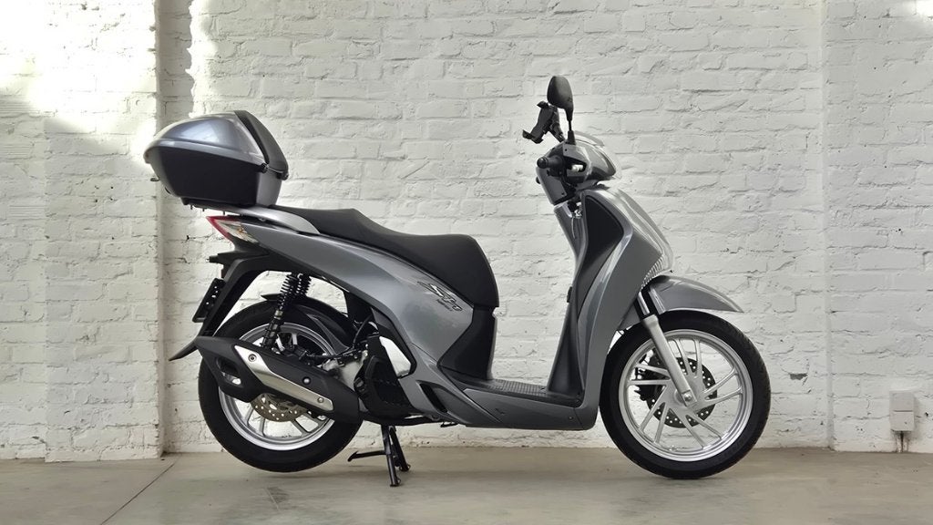 Honda SH125 SH 125 2015 ABS Nieuwstaat @motomobilia.kortrijk, Motoren, Scooter, Occasion, Bedrijf, 125 cc