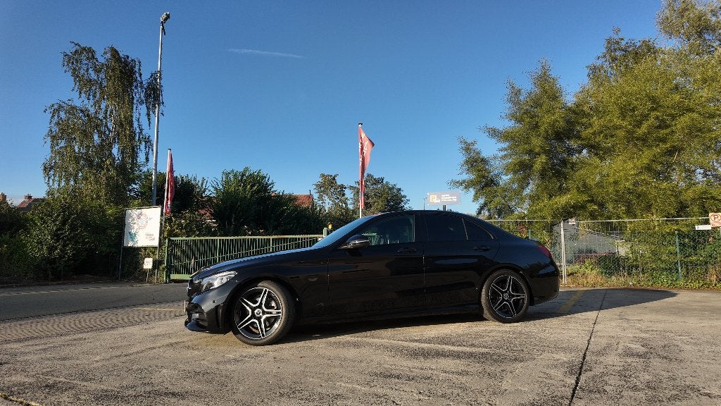 Mercedes C200 AMG-Line, Autos, Achat, Alcantara, Noir, 5 portes