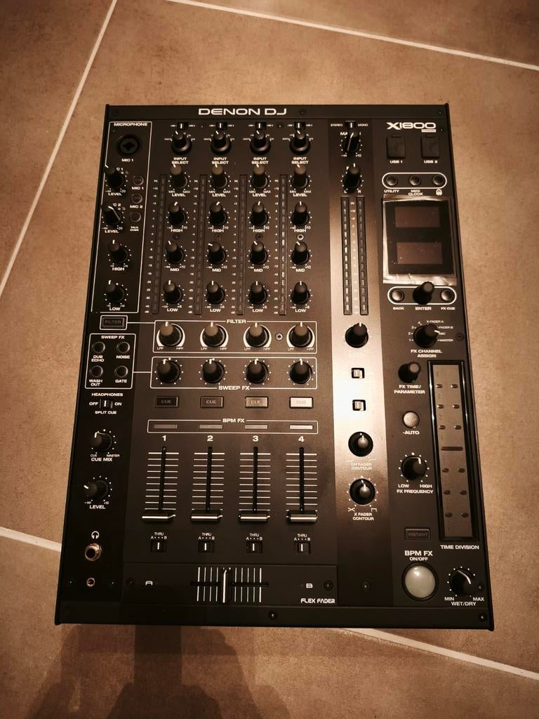 Denon x1800 (prime dj set) in absolute nieuwstaat!!!, Enlèvement, Denon