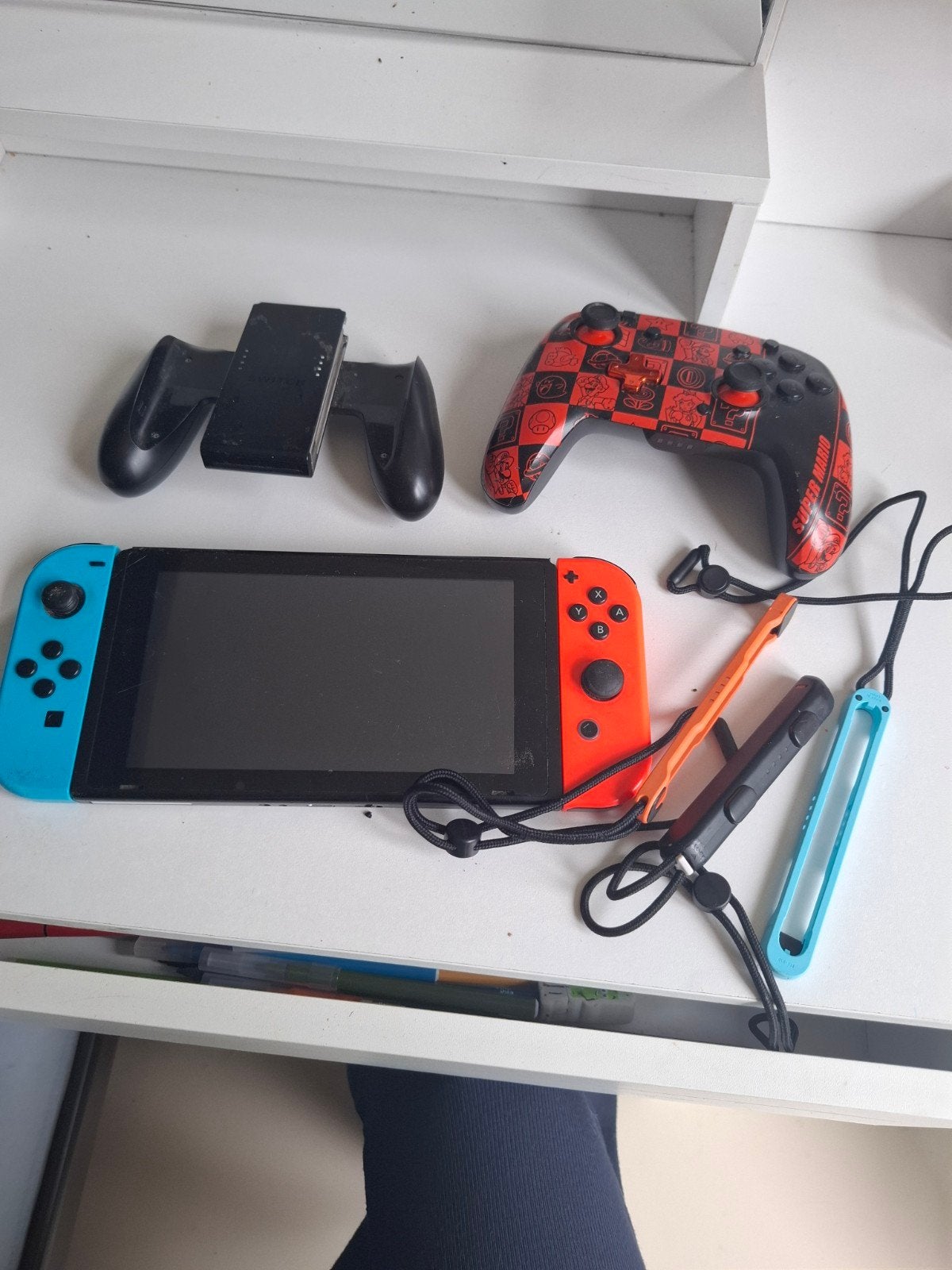 Nintendo switch, Games en Spelcomputers, Spelcomputers | Nintendo Switch, Ophalen, Met games, Zo goed als nieuw, Switch Original