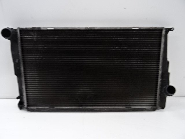 RADIATEUR EAU BMW 1 serie (E81) (01-2006/09-2012) (5820625), Mevr. I. Hauben, Utilisé, BMW, Rue de l'Espoir 34 34
4030  GRIVEGNÉE, BE