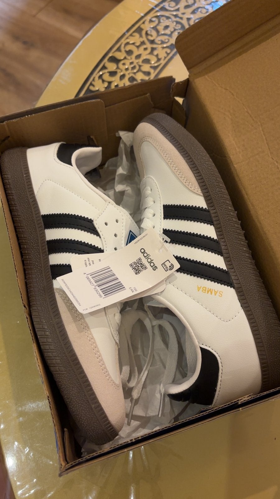 Adidas-schoen, Kleding | Dames, Schoenen, Ophalen of Verzenden, Zo goed als nieuw