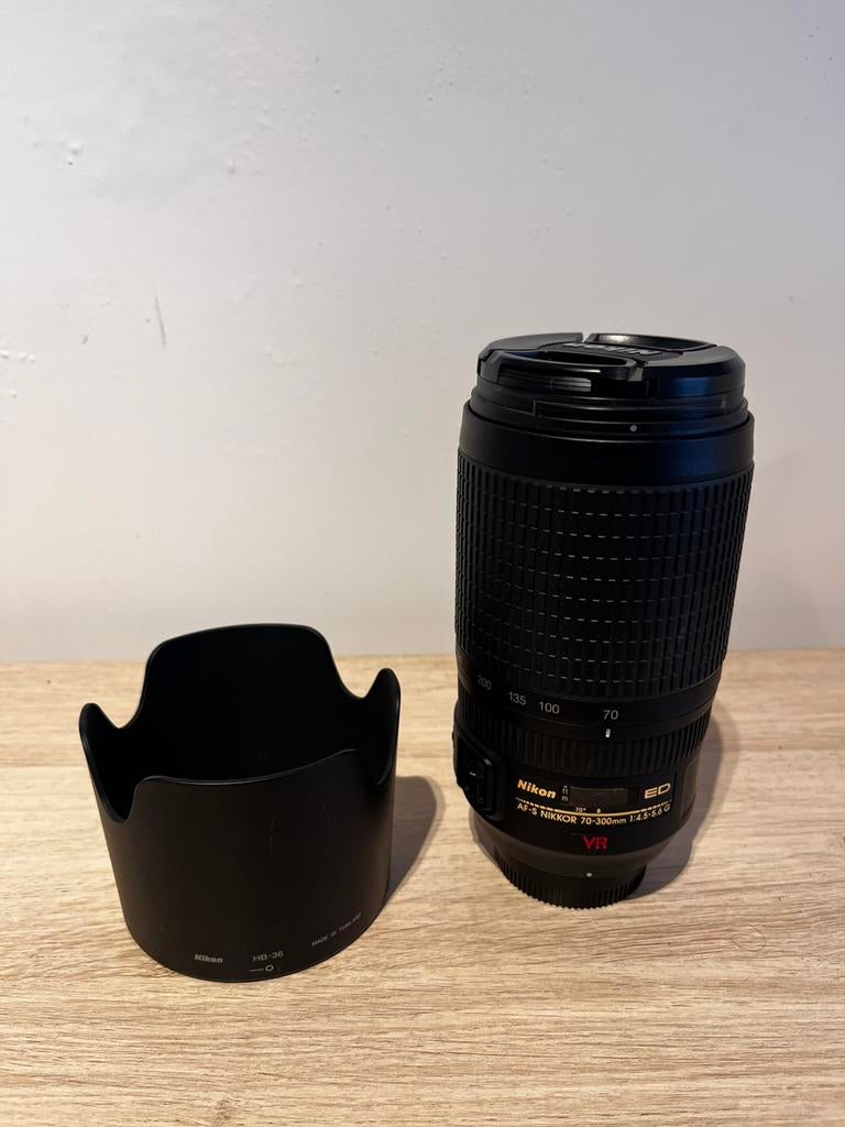 Nikon AF-S Nikkor 70-300mm f/4.5-5.6G IF-ED VR, Ophalen, Zo goed als nieuw