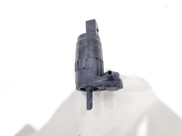 Lave-glace avant d'un Skoda Fabia, -, 3 mois de garantie, Utilisé, Skoda