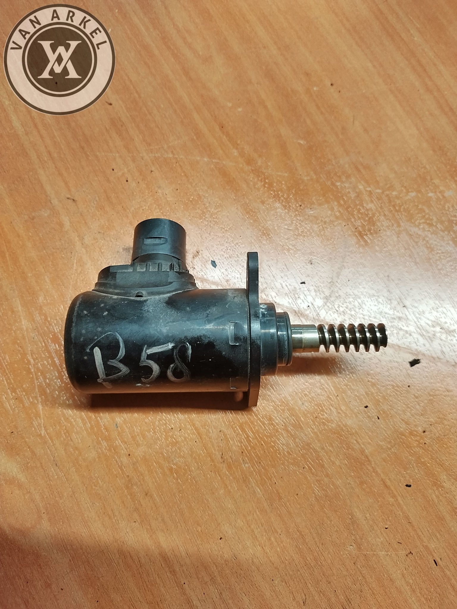 Valvetronic motor B58 7643073, -, Utilisé, -, Enlèvement ou Envoi