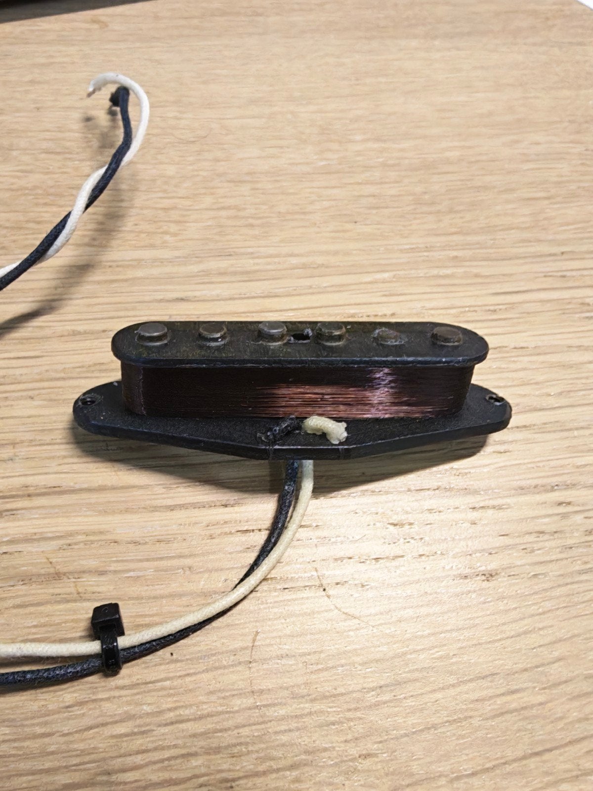Kloppmann ST67 Neck Stratocaster pickup, Musique & Instruments, Instruments | Pièces, Utilisé, Guitare électrique, Enlèvement ou Envoi