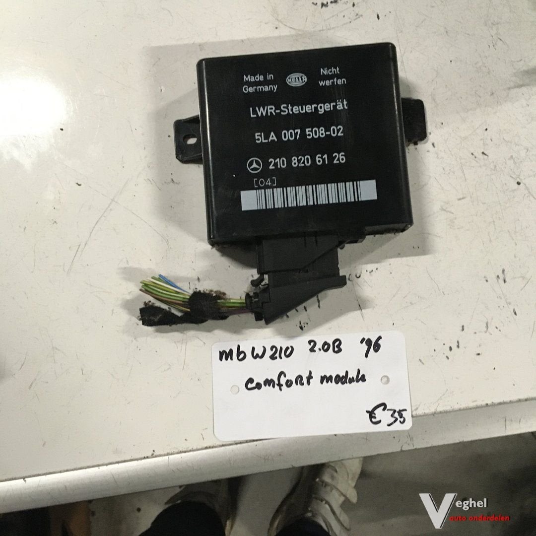 Mercedes W210 2.0 Benzine 1996 Comfortmodule 210 820 61 26, Gebruikt, -, -, Ophalen of Verzenden