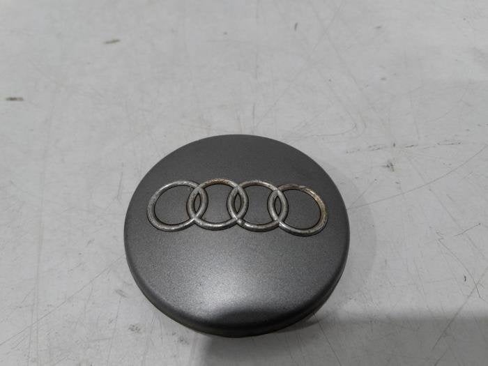 Enjoliveur moyeu d'un Audi A3, -, 3 mois de garantie, Audi, Utilisé
