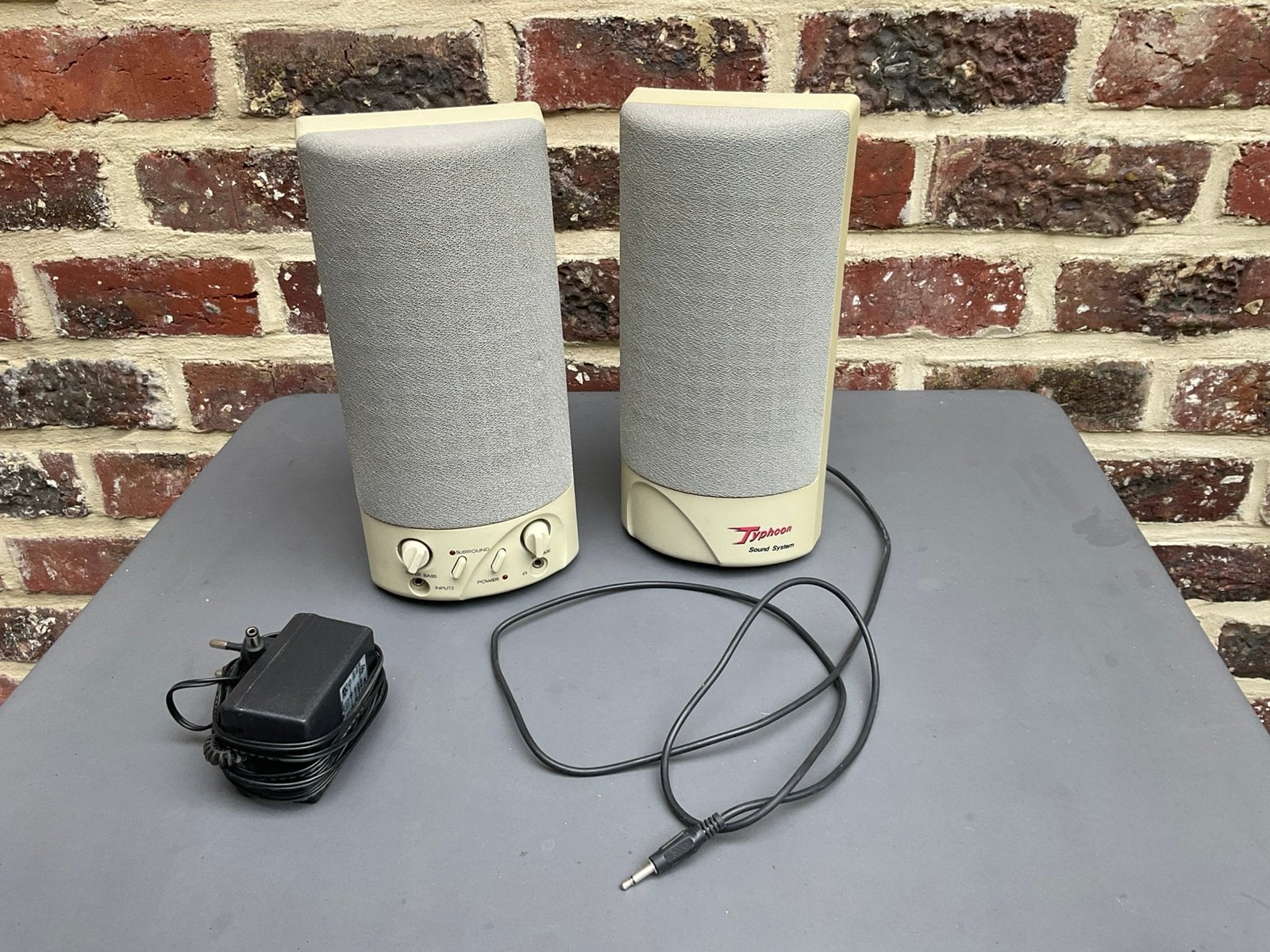 Vintage Typhoon PC Luidsprekers - Retro Computer Speakers, Ophalen