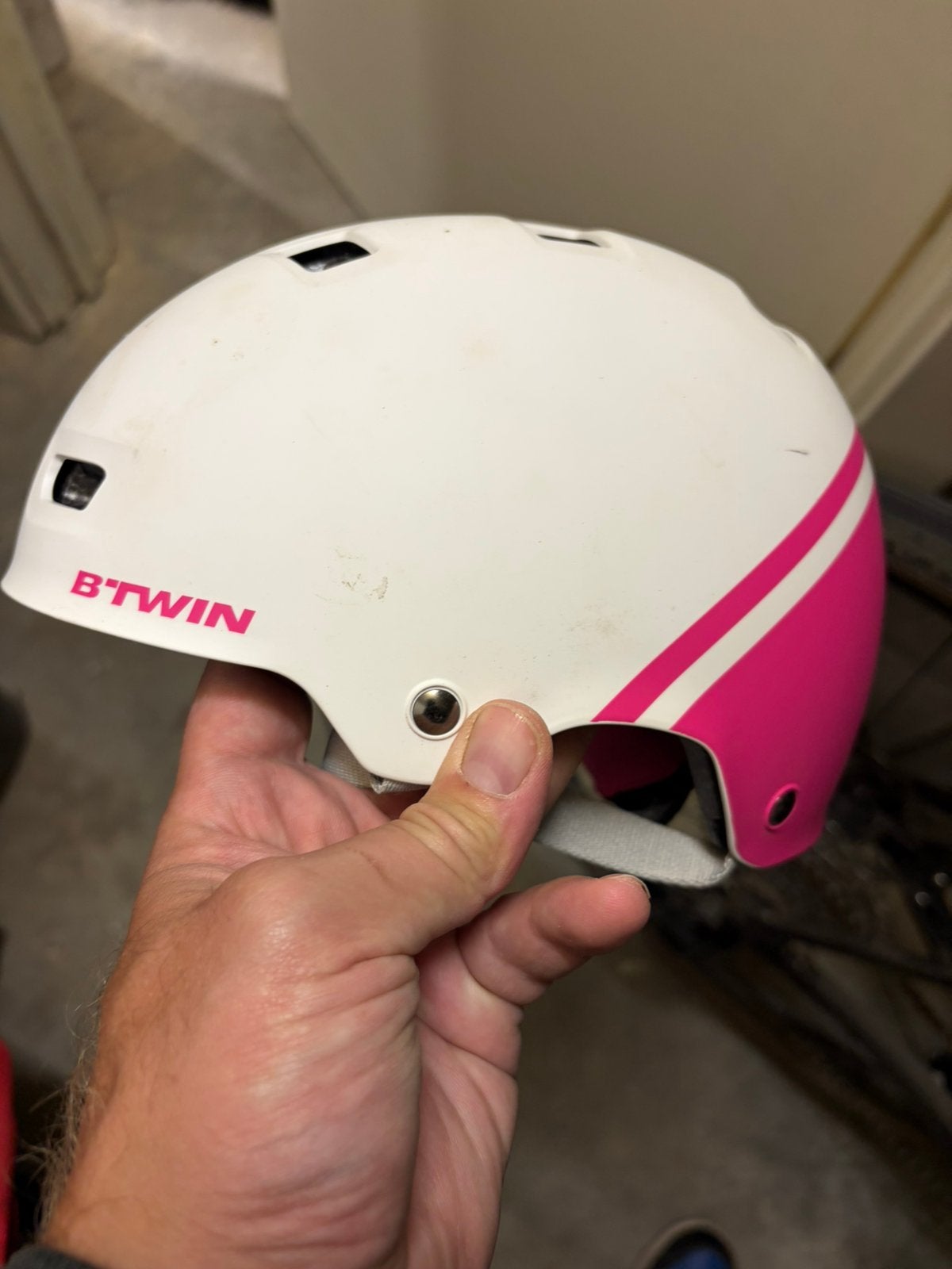 B twin fietshelm mt 52-55, Ophalen, Gebruikt, Meisje
