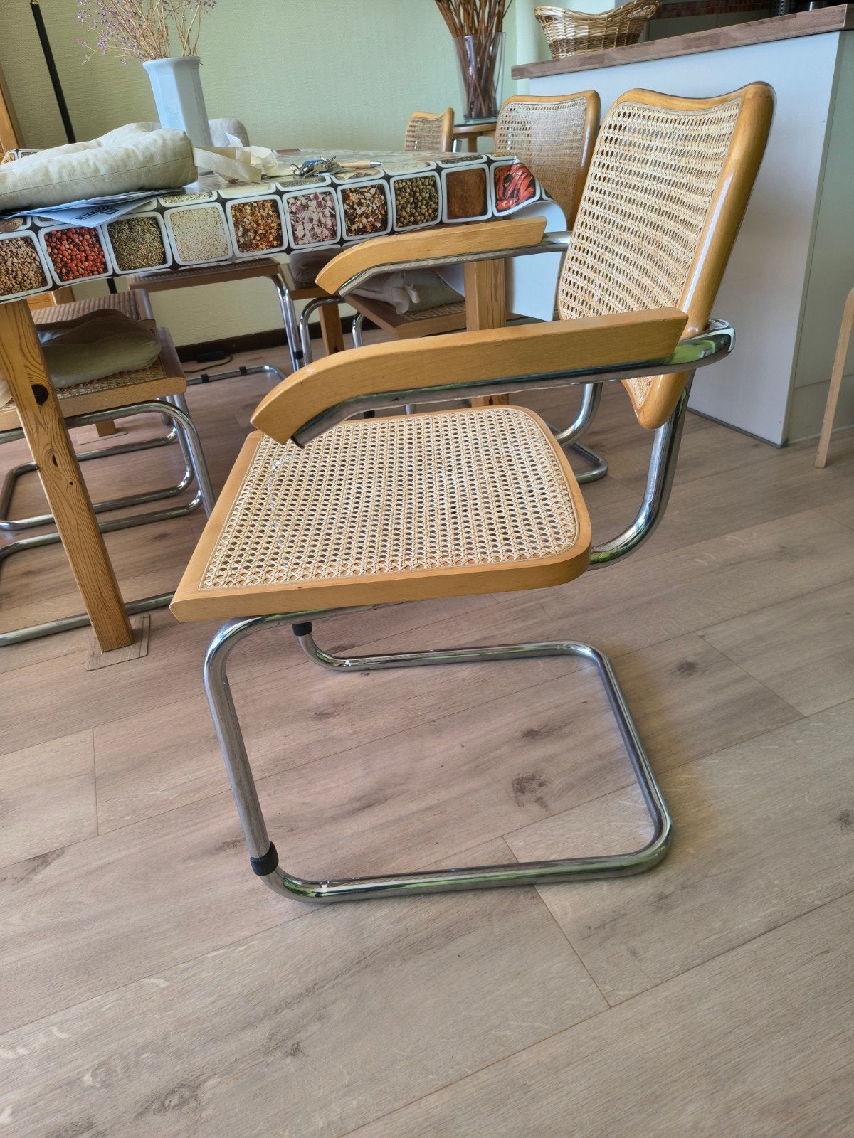 Chaises type Cesca