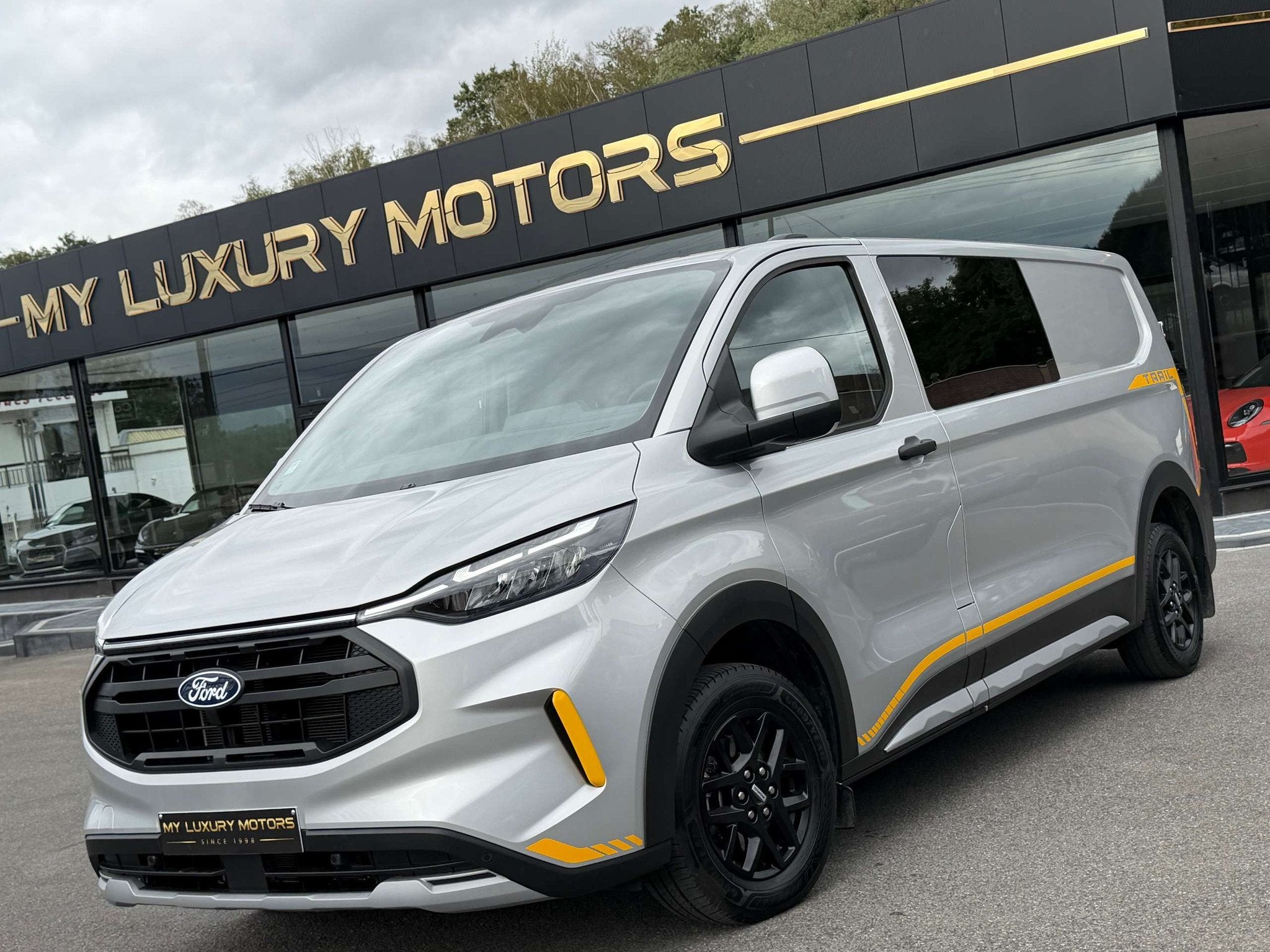 Ford Transit Custom TRAIL 2.0 TD 170 CV 4X4 L2H1 AWD DOUBLE, Cuir, Argent ou Gris, Achat, Entreprise
