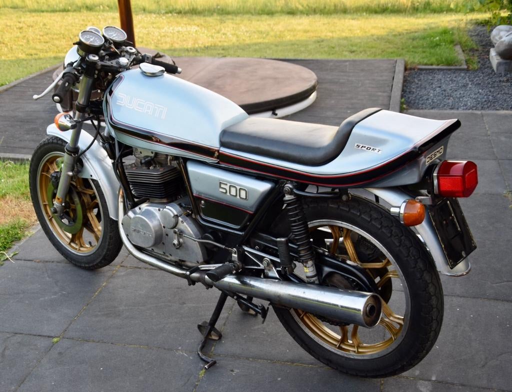 Ducati desmo 500, Motoren