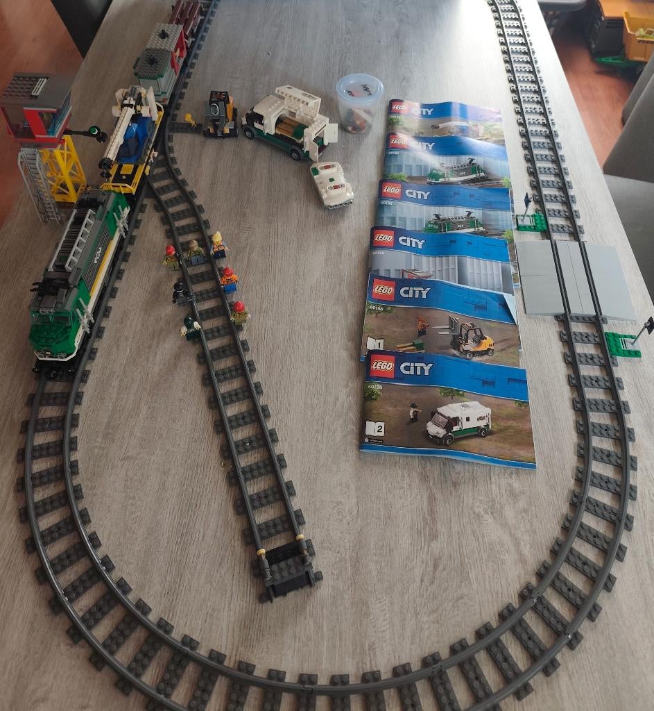 Lego vracht trein, Kinderen en Baby's, Speelgoed | Duplo en Lego, Ophalen, Overige thema's, Lego, Zo goed als nieuw
