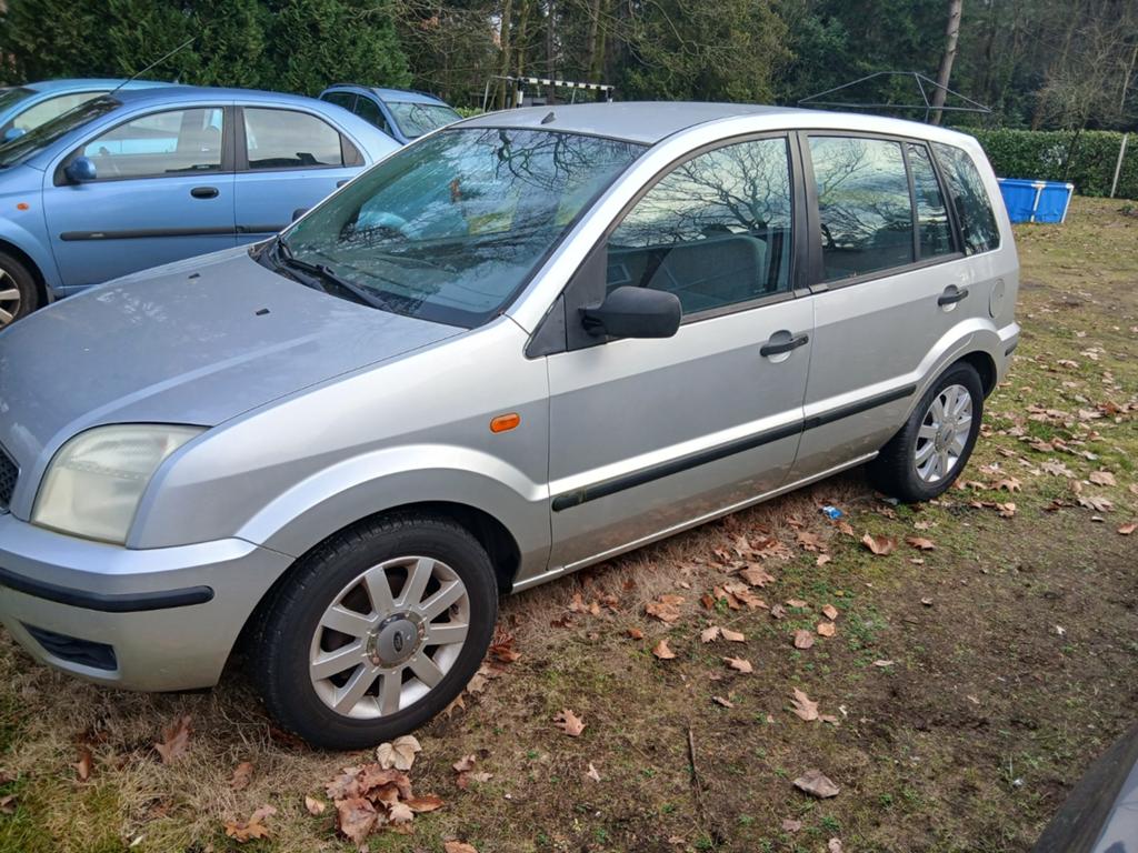 Ford fusion 1.4 automaat km 167, Auto's, Automaat, Elektrische ramen, Particulier, Te koop