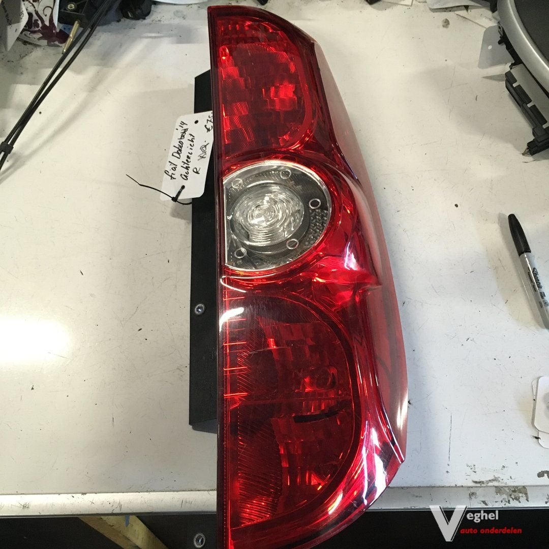 Fiat Doblo met klep 2014 Achterlicht Rechts, Auto-onderdelen, Gebruikt, -, -, Ophalen of Verzenden