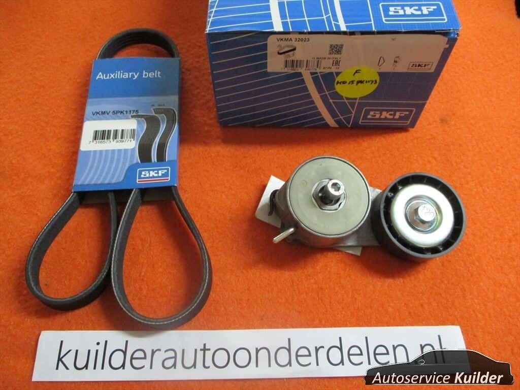 Spanrol + Multiriem Fiat Punto 500 500c 1,4tjet SKF Nieuw, -, -, Nieuw, Ophalen of Verzenden