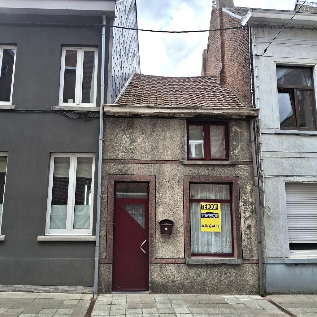 Geraardbergen: Zeer gunstig gelegen woning. Totale renovatie, Immo, Huizen en Appartementen te koop, Provincie Oost-Vlaanderen