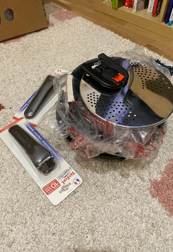 Set peoles et de casseroles TEFAL, Enlèvement ou Envoi, Neuf