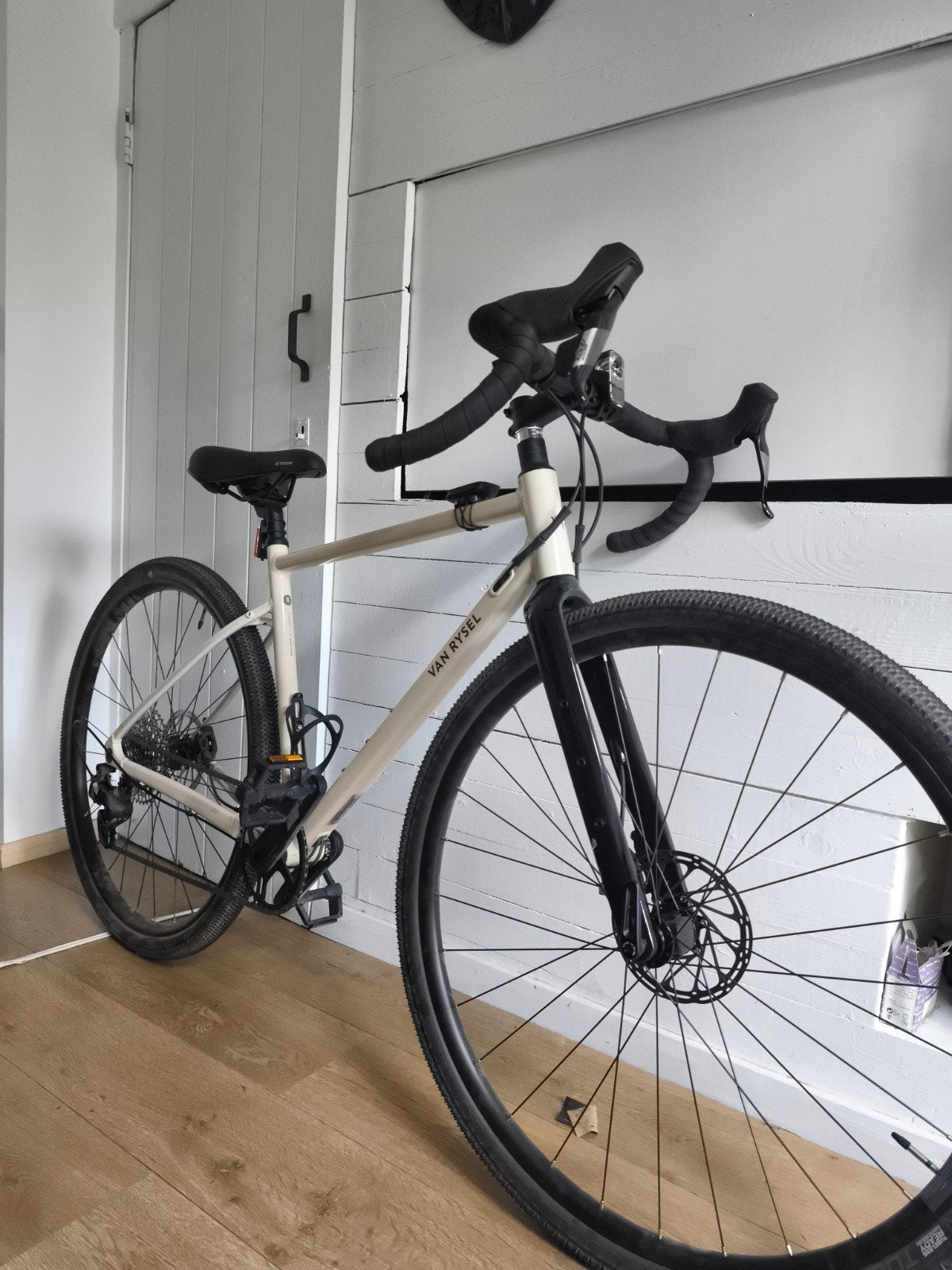 GRVL AF VAN RYSEL Gravelbike - €900, Versnellingen, Zo goed als nieuw, Schijfrem, 53 tot 57 cm