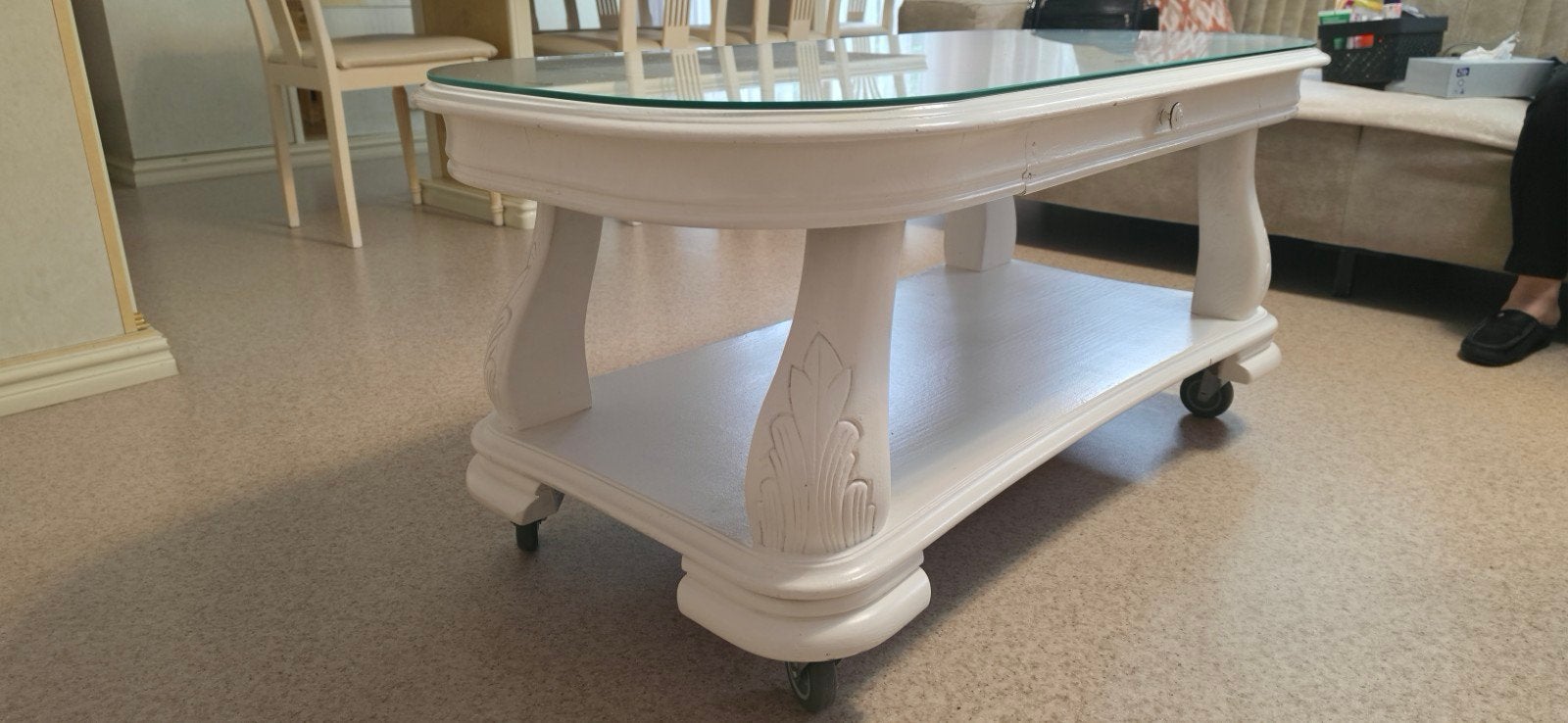 ​A vendre : Mobilier complet – Salle à manger classique ivoi, Enlèvement