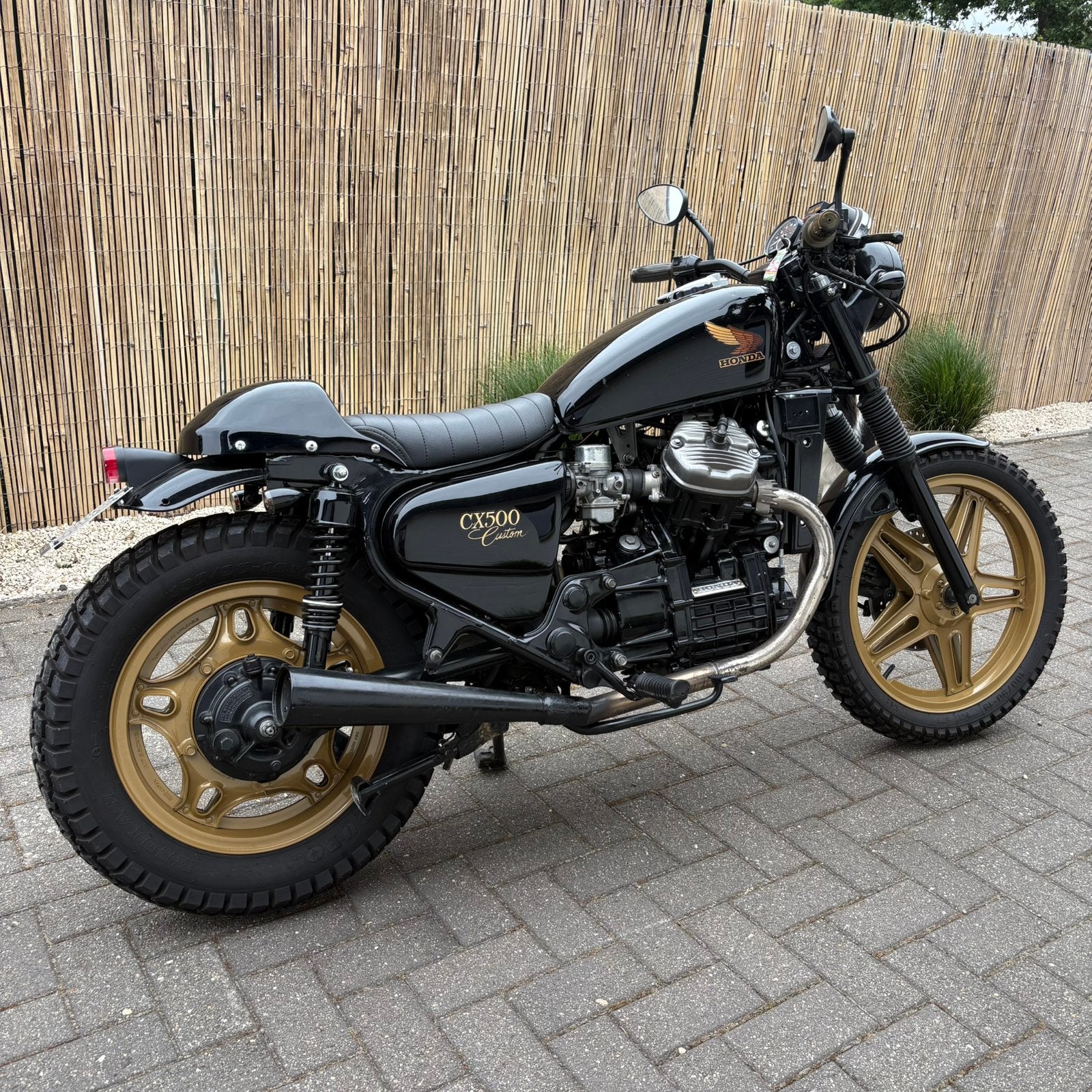 CX500 scrambler, 2 cilinders, Motorrijbewijs A, Meer dan 35 kW, Handgeschakeld