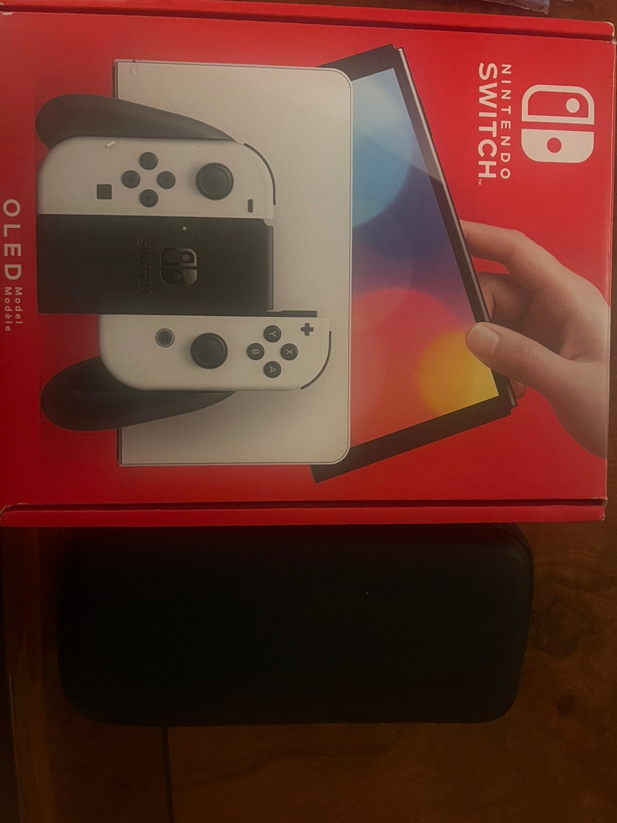 Nintendo Switch Oled blanche + étui, Consoles de jeu & Jeux vidéo, Consoles de jeu | Nintendo Switch, Enlèvement ou Envoi, Comme neuf