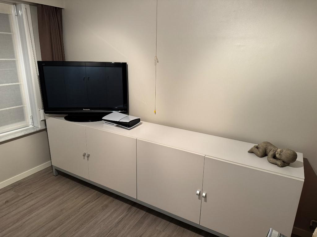Dressoir, 25 à 50 cm, Avec porte(s), 200 cm ou plus, Enlèvement