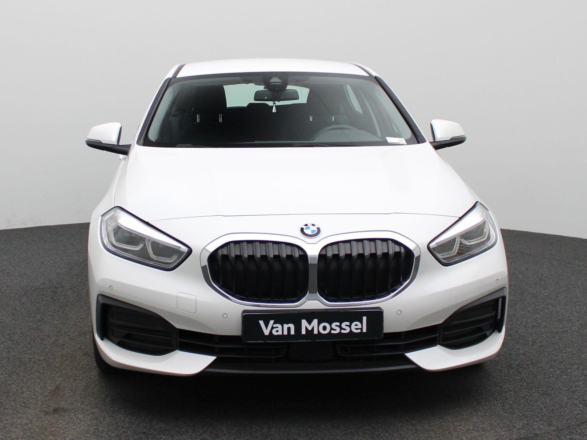 BMW 1 Reeks Hatch 118dA (110 kW) | Camera | PDC V+A | Carpla, Auto's, Gebruikt, 4 cilinders, 1505 kg, Wit