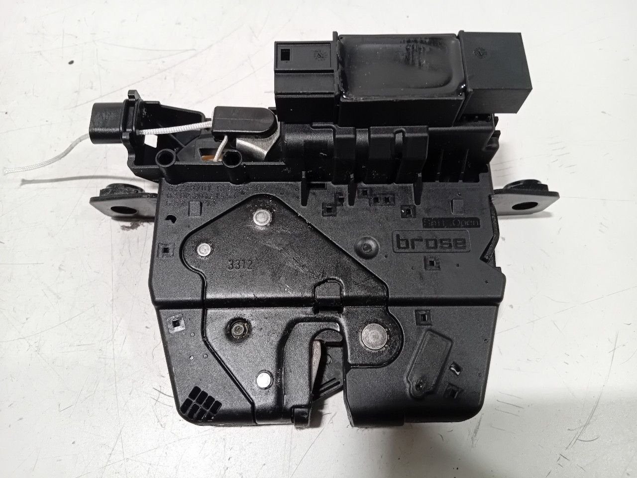 Slot mechaniek kofferdeksel achterklep elektrisch BMW 3 seri, Onderdelen@venauto.nl, Van der Ven Autorecycling B.V., Gebruikt