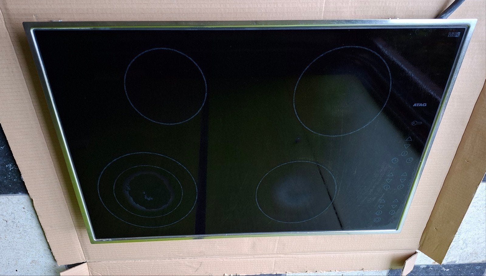 ATAG Keramische Kookplaat HL211A5U / A01, Electroménager, Enlèvement, Utilisé, Électrique, 4 zones de cuisson