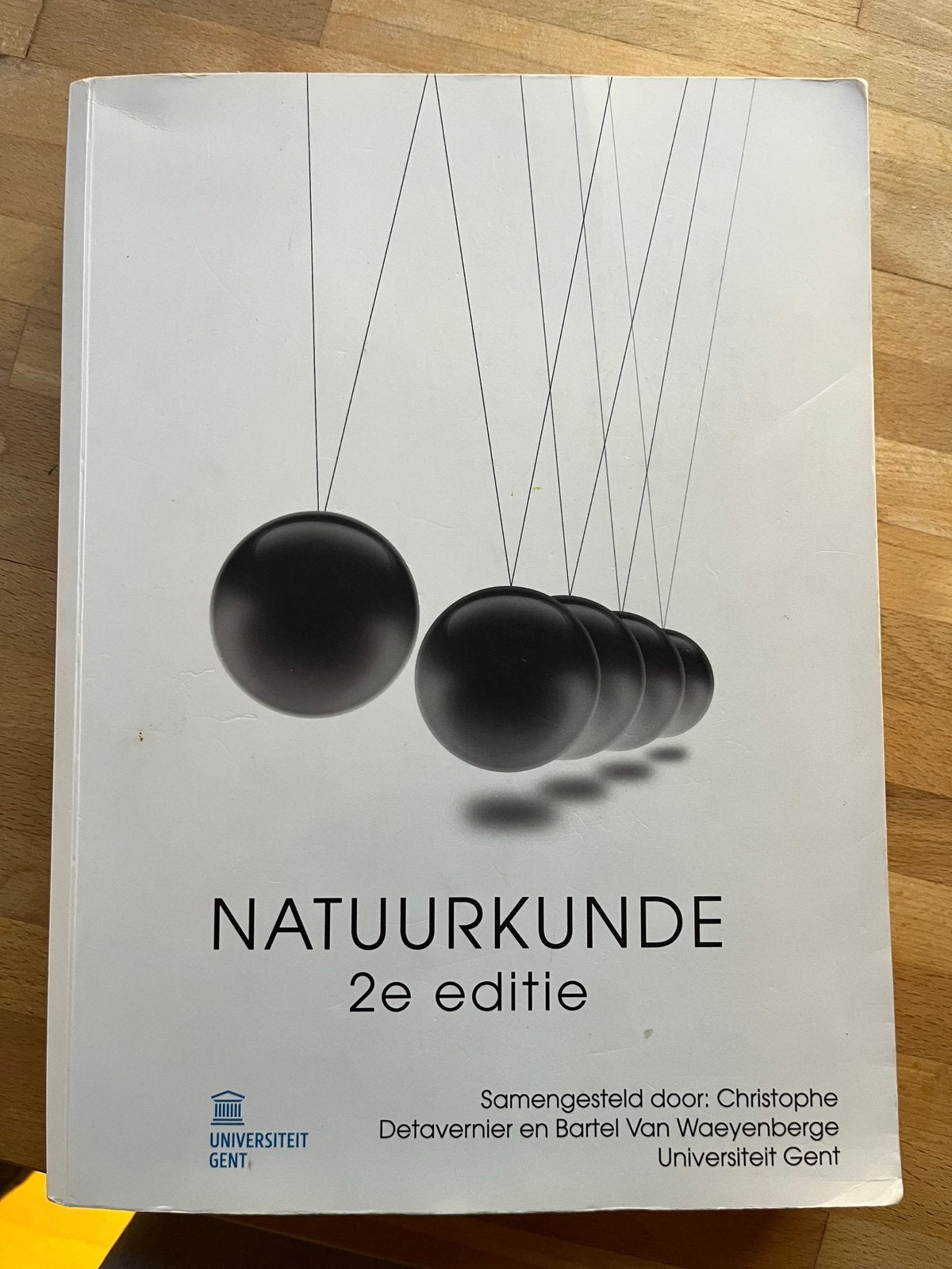 Natuurkunde 2e editie UGent, Boeken, Ophalen of Verzenden, Zo goed als nieuw