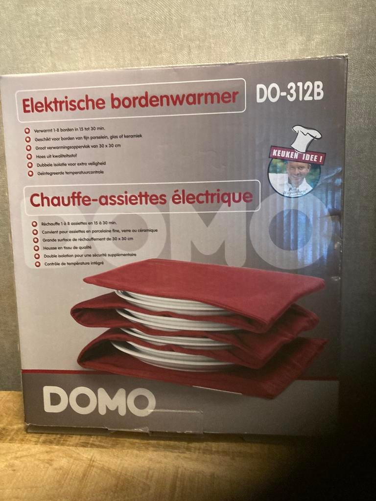NIEUWE elektrische bordenwarmer DOMO, Overige typen, Ophalen, Nieuw, Overige materialen