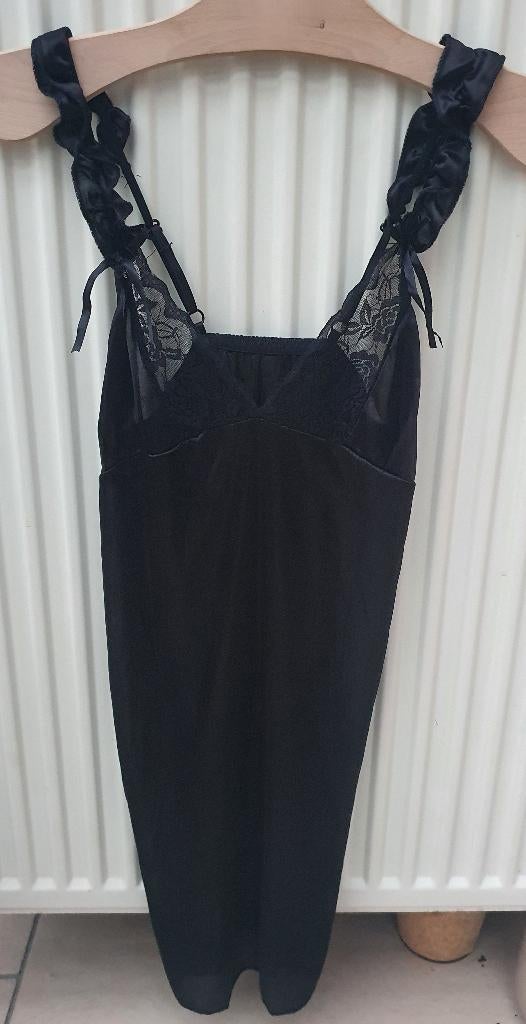 Zwart nachtkleedje maat S/M, Enlèvement ou Envoi, Noir, Vêtements de nuit