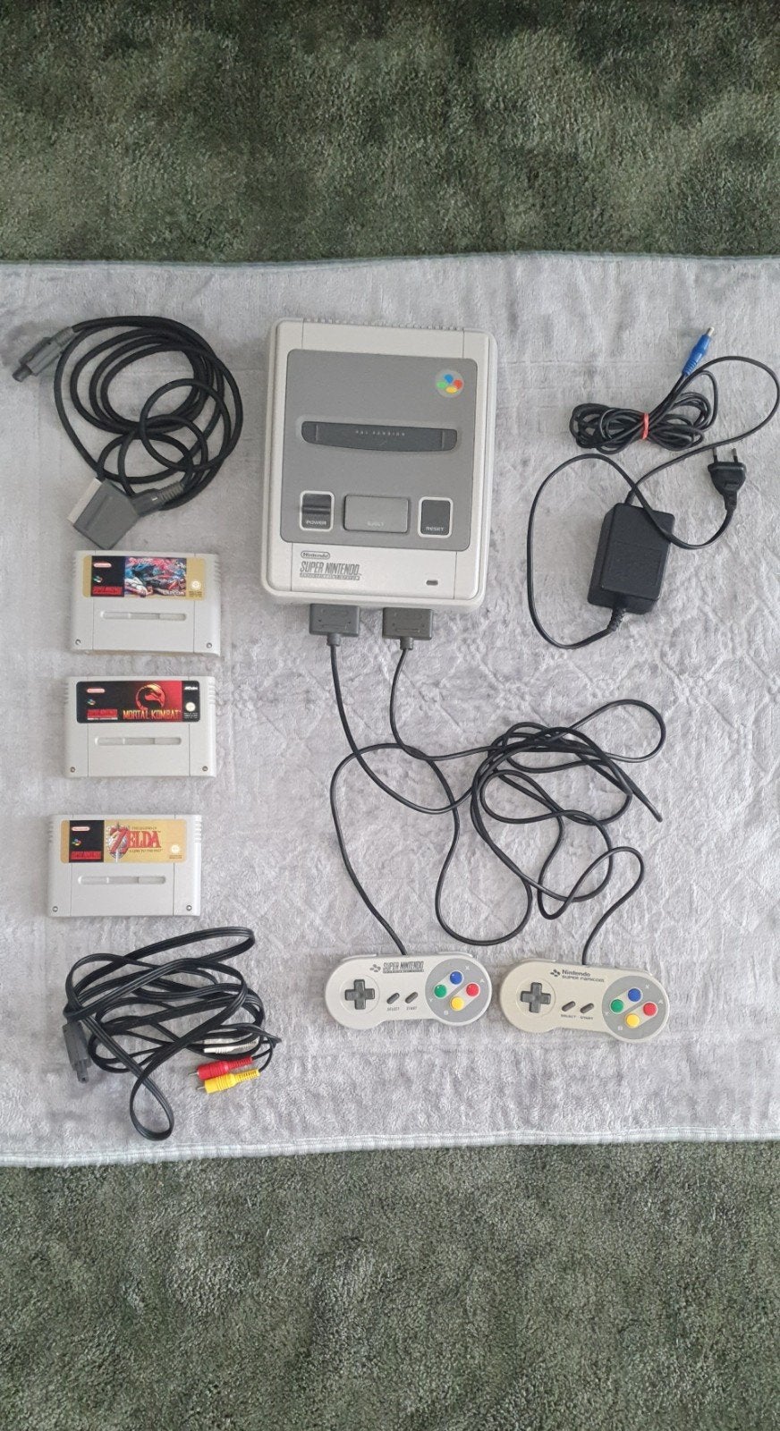 Console super nes +jeux Superbe., Consoles de jeu & Jeux vidéo, Enlèvement, Comme neuf, Avec 2 manettes, Avec jeux