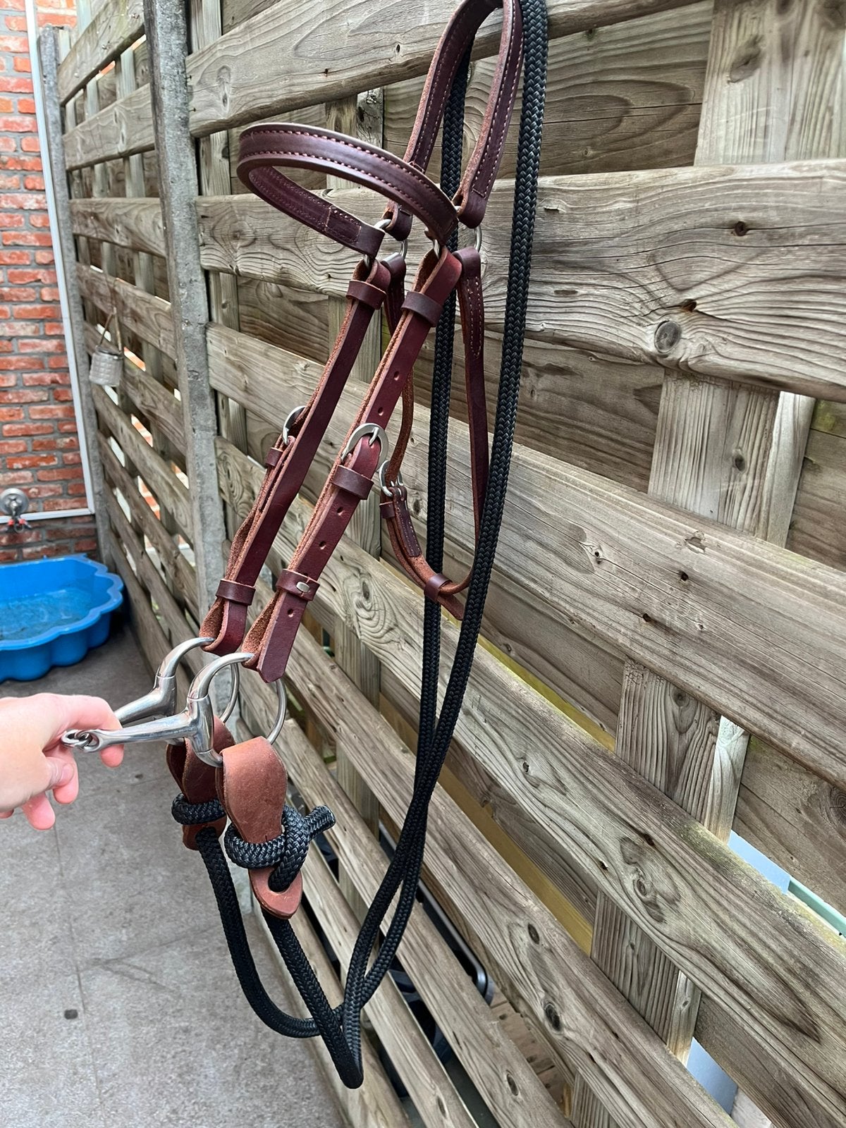 Hoofdstel met ‘robe reins’ en slobber straps, Dieren en Toebehoren, Paarden en Pony's | Hoofdstellen en Tuigage, Hoofdstel, Handgemaakt
