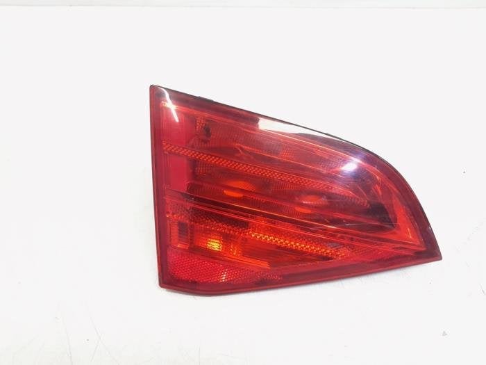 Achterlicht links van een Audi A4, Gebruikt, -, -, -