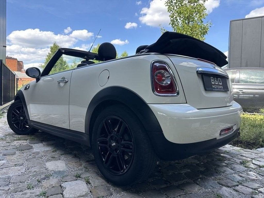 MINI Cooper Cabrio Cooper Cabrio /Airco/Black Alu/Verw st./, Auto's, Mini, 90 kW, 122 pk, Zwart, Zwart