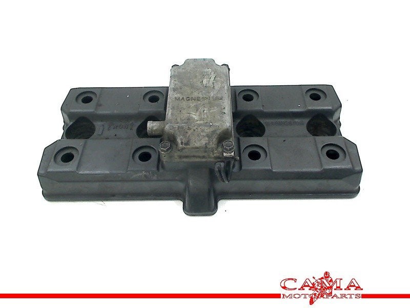 VALVE CACHE Suzuki RF 900 R 1994-1998 (RF900 R GT73B) (3JE), Dhr. S. di Majo, Utilisé, Info@cama-motorparts.nl, P.J. Troelstraweg 8 8
3144 CX  MAASSLUIS, NL