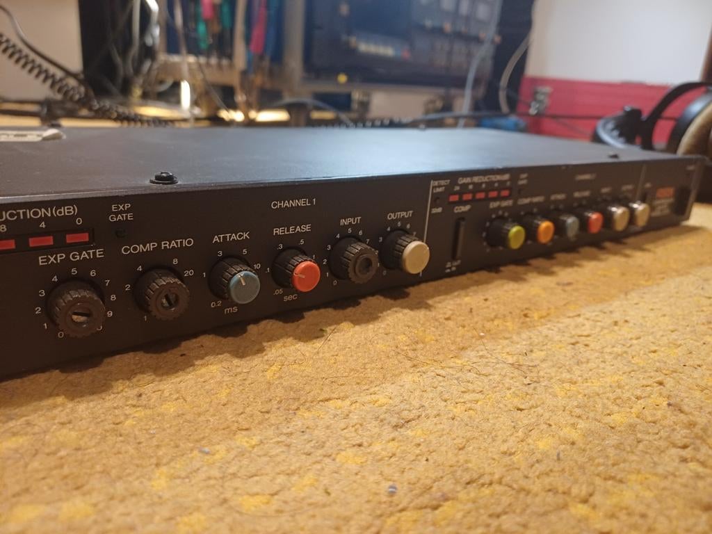 Fostex compressor model 3070, Musique & Instruments, Effets, Enlèvement ou Envoi, Compresseur