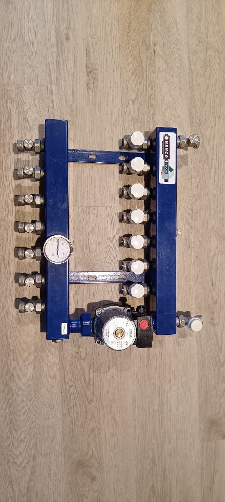 HENCO vloerverwarming verdeler met Wilo pomp, Doe-het-zelf en Bouw, 30 tot 80 cm, Overige typen, Minder dan 60 cm, Ophalen of Verzenden
