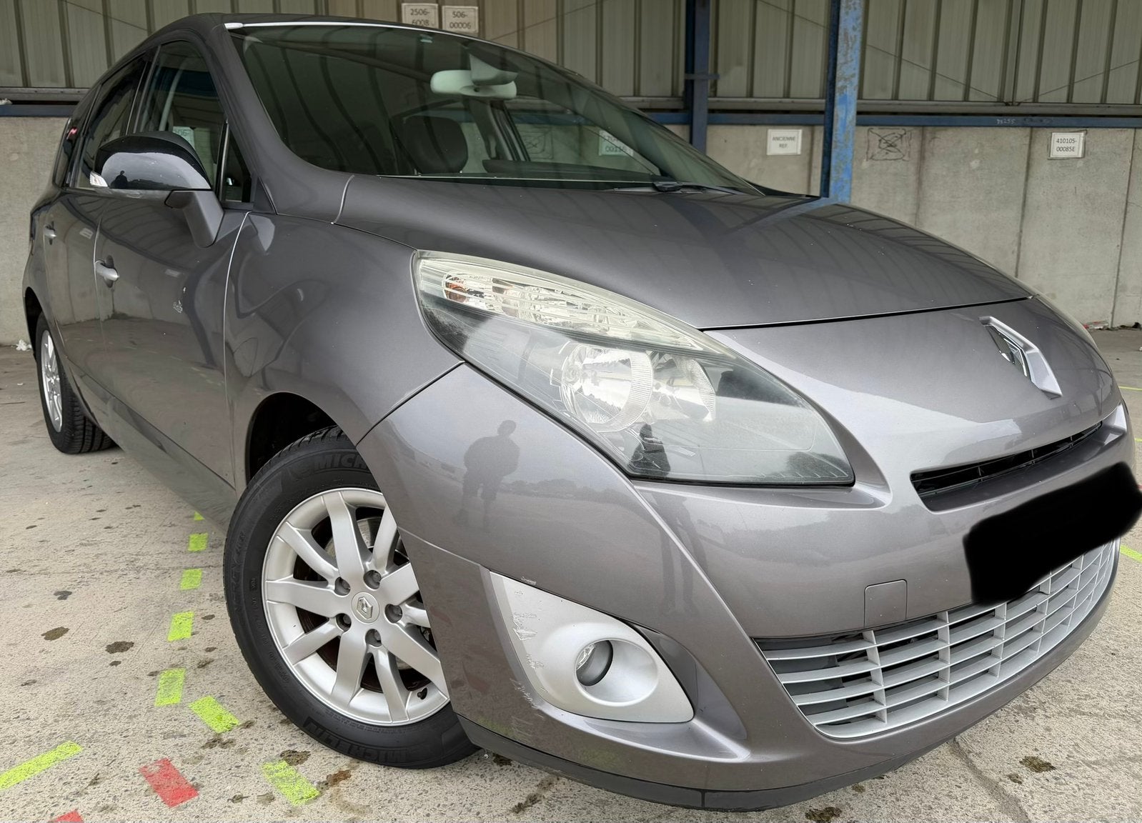 Renault Grand scenic / 1.5 dci / 7 places / 110ch, Autos, Renault, Argent ou Gris, Entreprise, 7 places, Boîte manuelle