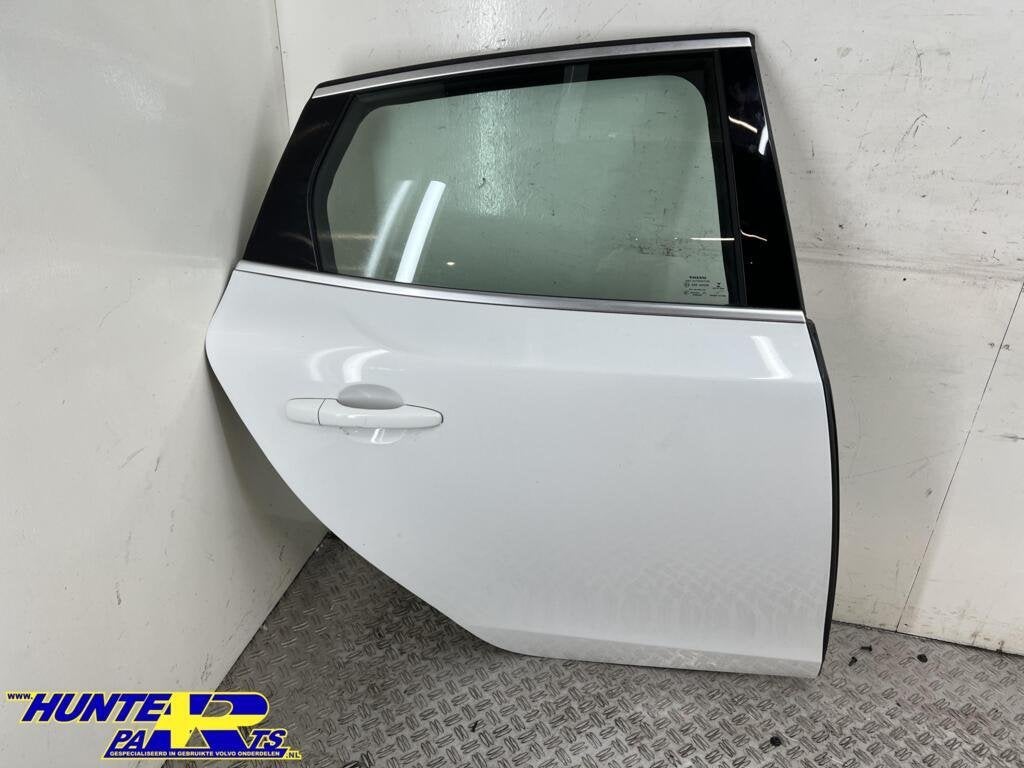 Portier RA wit 614-46 Volvo V40 II R-Design ('12-'19), Auto-onderdelen, Gebruikt, Deur, Achter, Ophalen of Verzenden