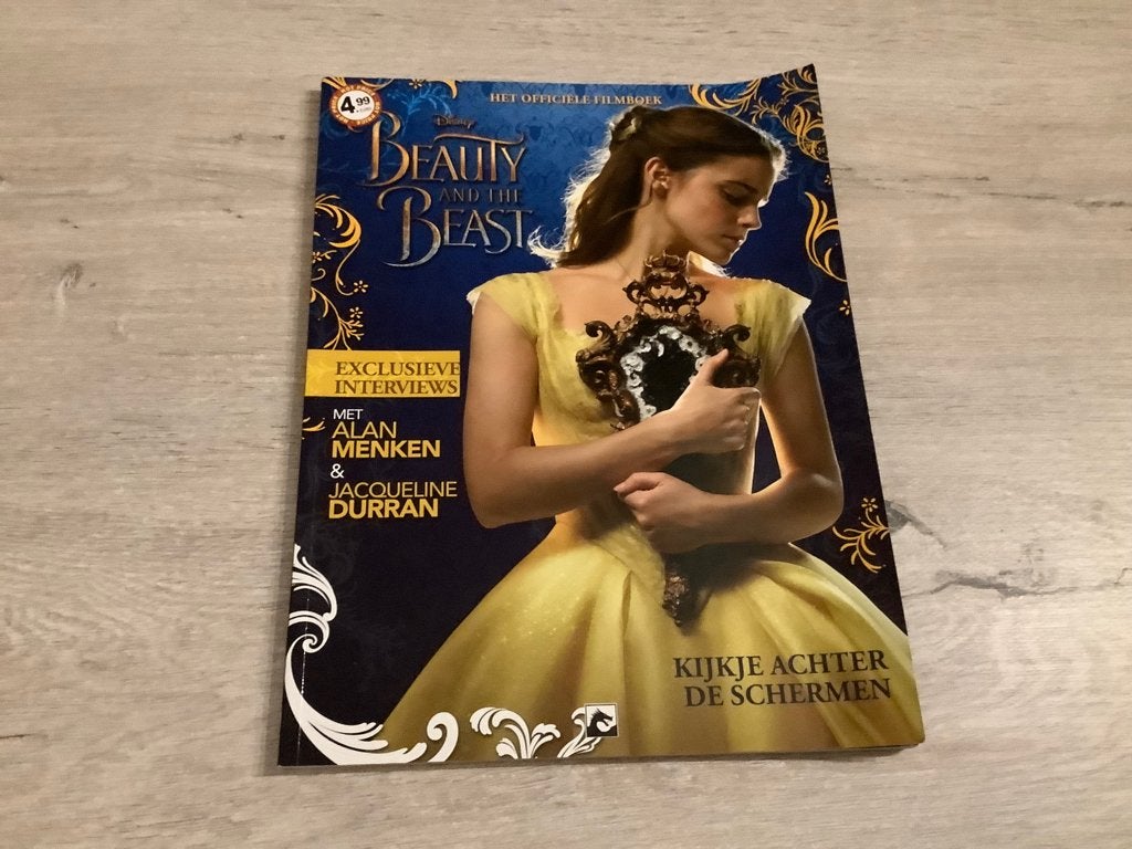 Livre officiel du film Disney La Belle et la Bête (2017), Collections, Enlèvement ou Envoi, Cendrillon ou Belle, Comme neuf, Autres types