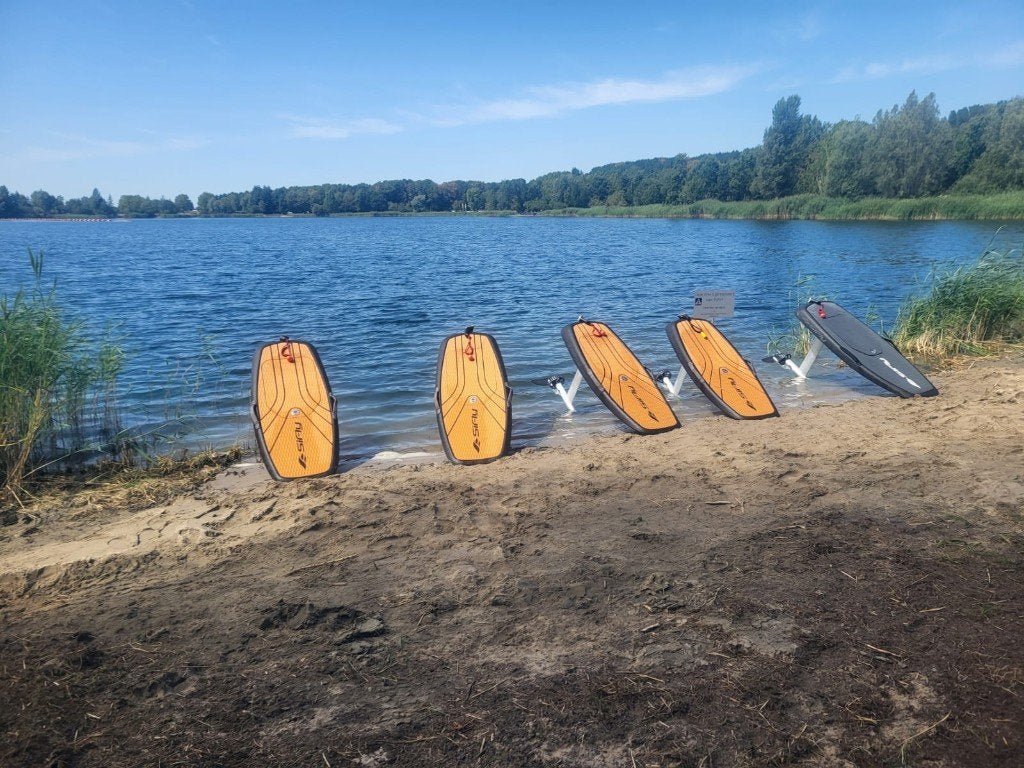 2026 SiFly Rider E-foils Z.G.A.N., Watersport en Boten, Ophalen, Zo goed als nieuw, Elektrisch