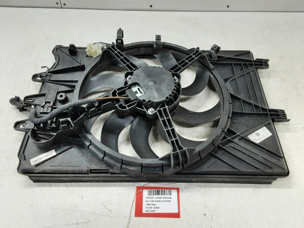KACHEL VENTILATORMOTOR Fiat 500L (199) (52066186), Gebruikt, Mevr. I. Hauben, Fiat, Rue de l'Espoir 34 34
4030  GRIVEGNÉE, BE