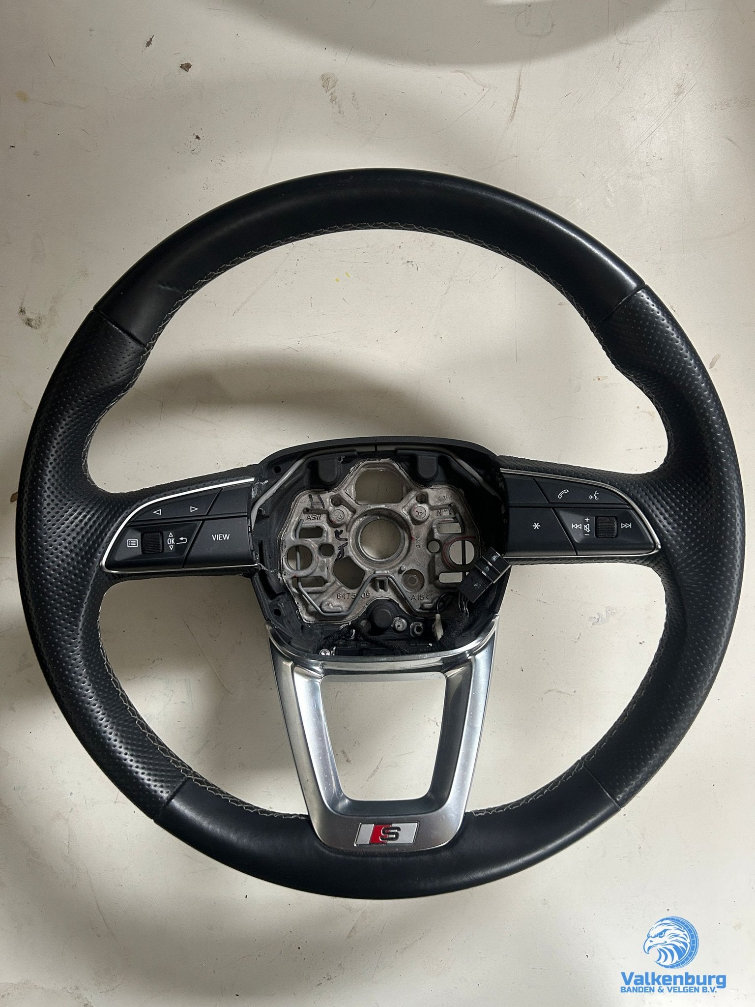 Originele Audi Q3 83A S line leder geperforeerd stuurwiel st, -, Utilisé, -, -