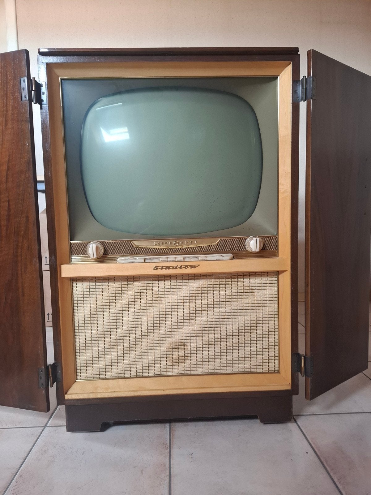 Loewe Opta Stadion type 1655, Antiek en Kunst, Ophalen