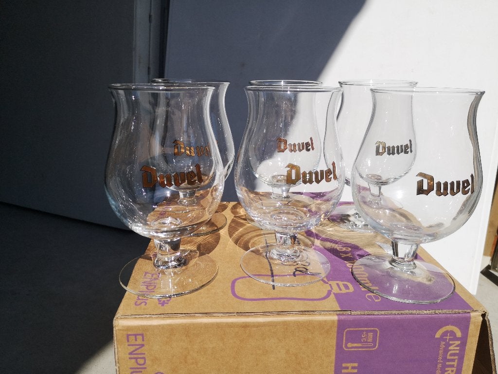 6 duvel glazen 33cl, Ophalen of Verzenden, Zo goed als nieuw, Glas of Glazen, Duvel