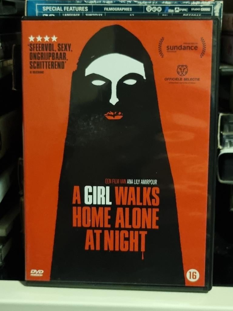 A Girl Walks Home Alone at Night, Ana Lily Amipour, Ophalen of Verzenden